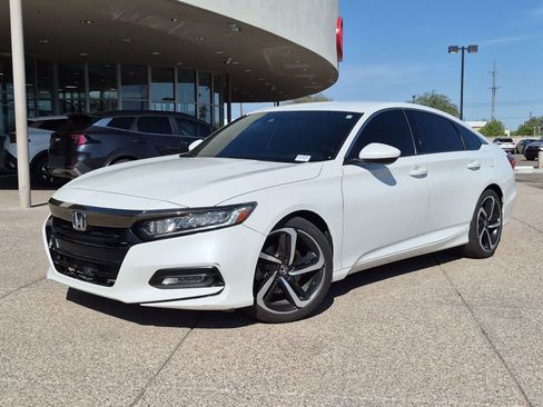 Used 2020 Honda Accord Sport image 11
