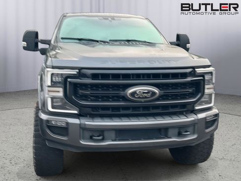 Used 2020 Ford F350 Lariat image 5