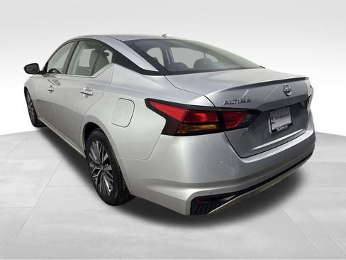 Certified 2024 Nissan Altima 2.5 SV image 29