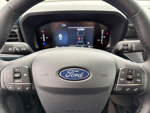 New 2025 Ford Maverick XLT w/ XLT Luxury Package image 18