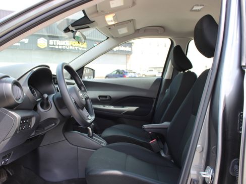 Used 2024 Nissan Kicks S FWD image 10