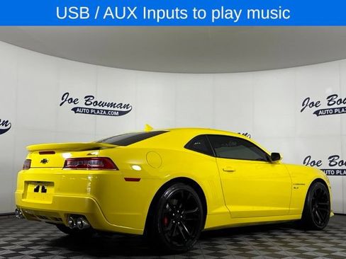 Used 2015 Chevrolet Camaro SS w/ SS Performance Package RWD image 7