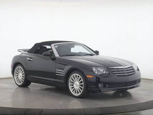 Used 2005 Chrysler Crossfire SRT-6 RWD image 2