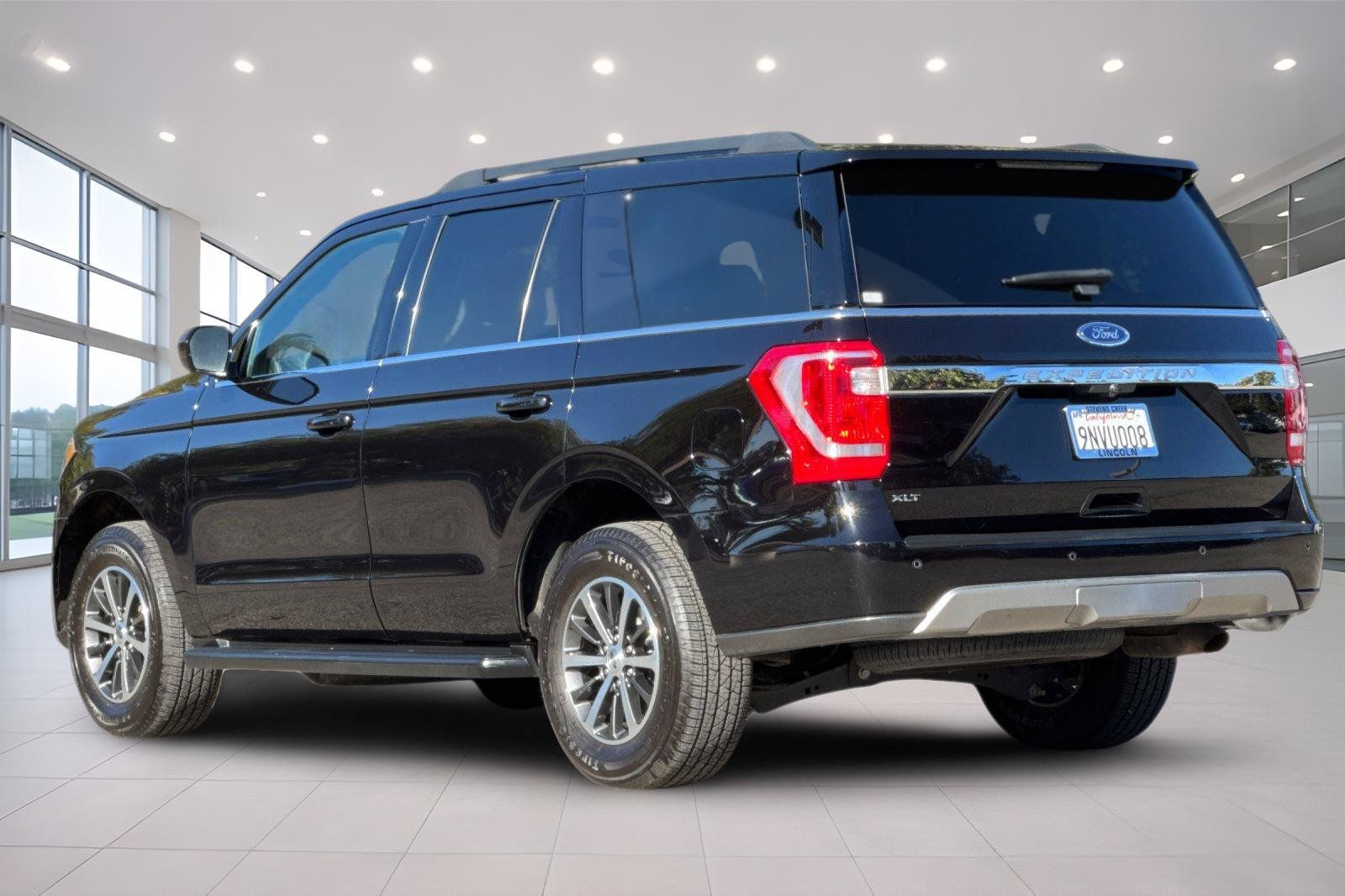 Used 2021 Ford Expedition XLT AWD/4WD image 6