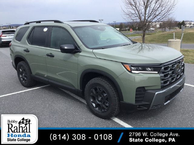 New 2026 Honda Pilot TrailSport image 1