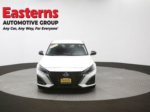 Used 2025 Nissan Altima 2.5 SV image 53