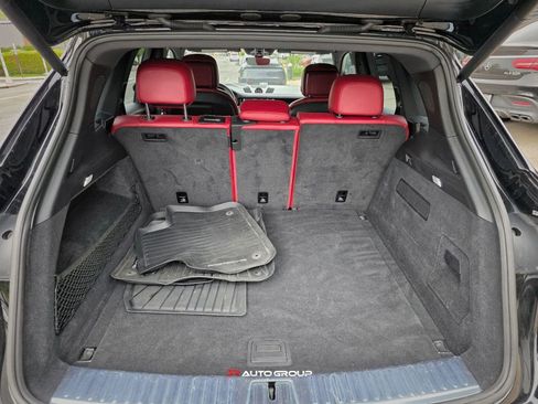 Used 2019 Porsche Cayenne AWD/4WD image 22
