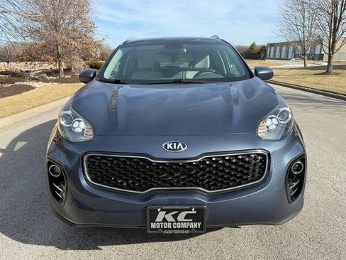 Used 2019 Kia Sportage LX w/ LX Popular Package image 3