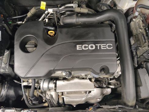 Used 2020 Chevrolet Equinox LT FWD image 30