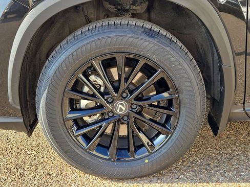 Used 2024 Lexus NX 350 NX 350 Premium AWD image 11