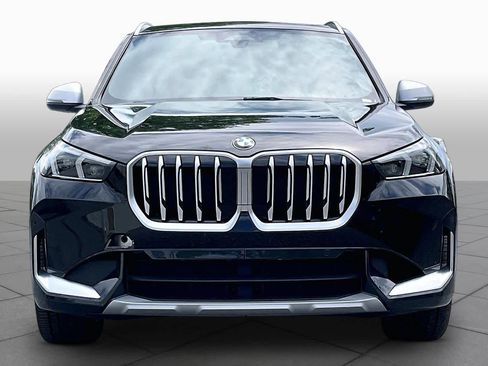 Used 2023 BMW X1 xDrive28i w/ Convenience Package AWD/4WD image 3