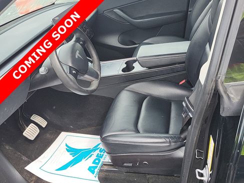 Used 2022 Tesla Model Y Performance image 6