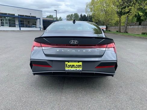 New 2026 Hyundai Elantra Sport FWD image 4