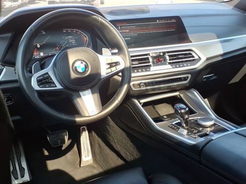 Used 2022 BMW X6 xDrive40i w/ M Sport Package AWD/4WD image 14