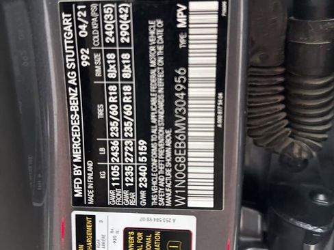 Certified 2021 Mercedes-Benz GLC 300 4MATIC image 35