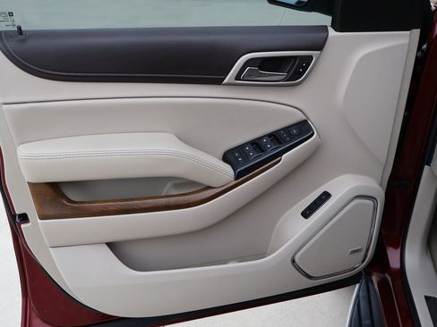 Used 2019 GMC Yukon Denali image 26