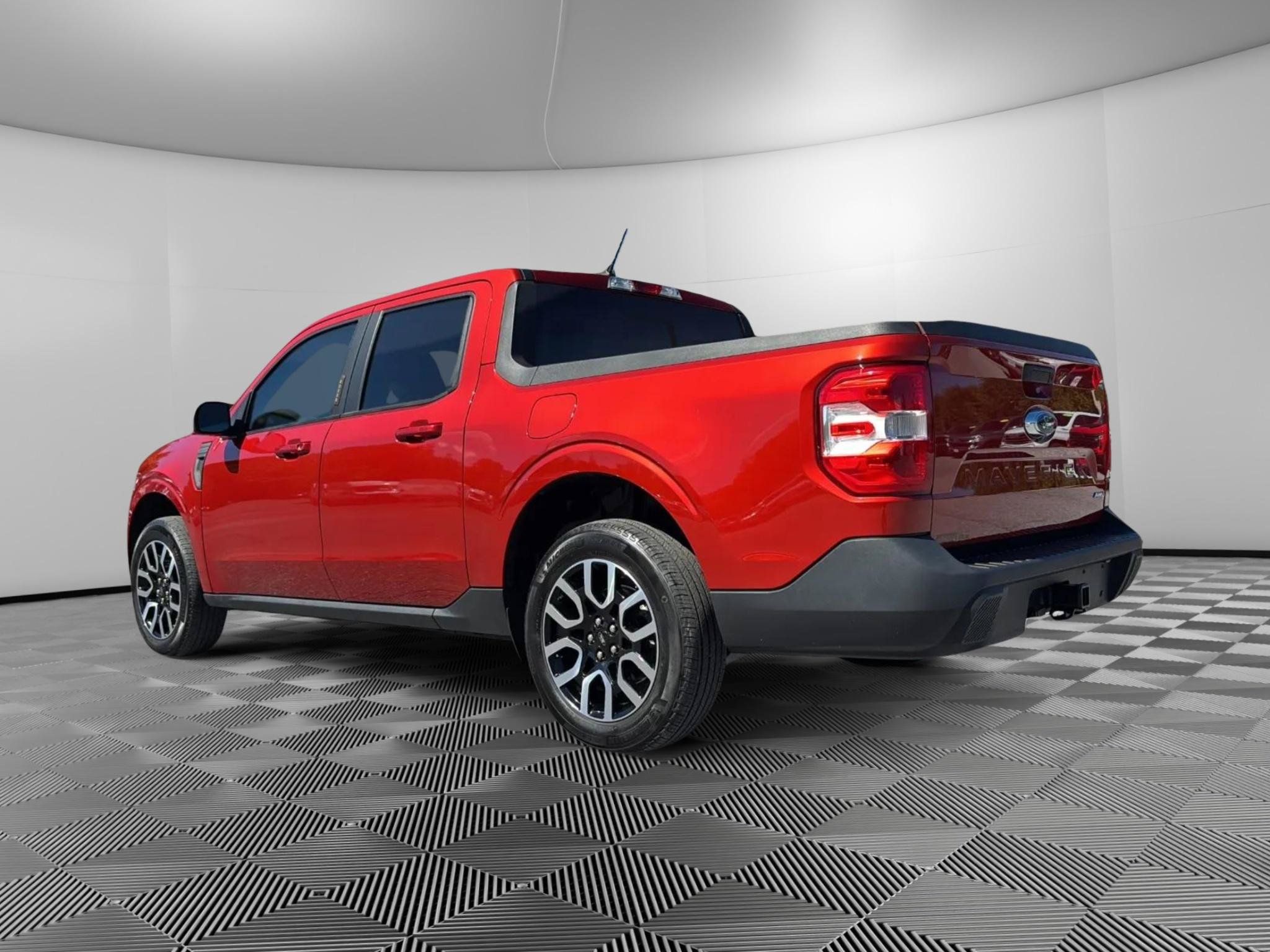 Used 2023 Ford Maverick Lariat w/ Lariat Luxury Package AWD/4WD image 3