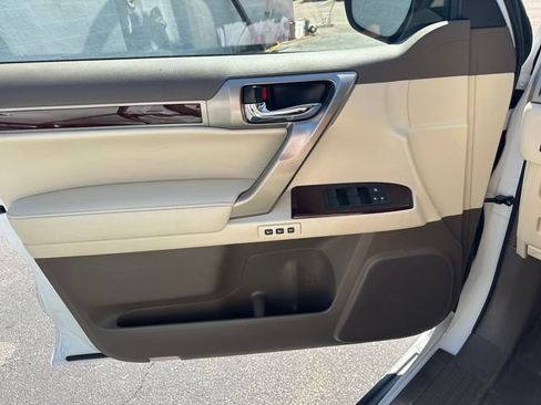 Used 2019 Lexus GX 460 Premium w/ Premium Package AWD/4WD image 41