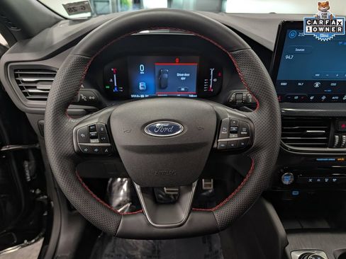 Used 2023 Ford Escape ST-Line w/ Tech Pack #1 AWD/4WD image 23