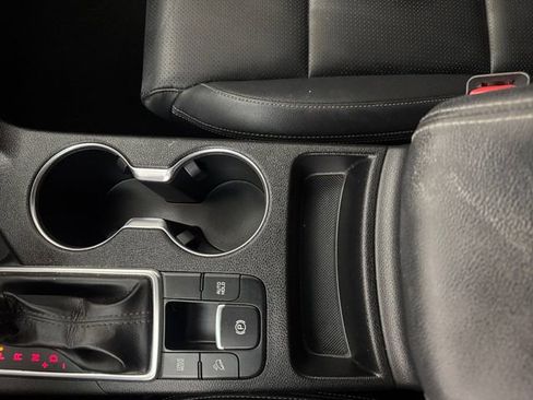 Used 2022 Kia Sportage Nightfall Edition w/ Nightfall Fwd Premium Package image 23