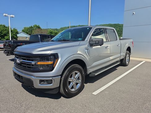 Used 2024 Ford F150 XLT w/ Tow/Haul Package AWD/4WD image 8
