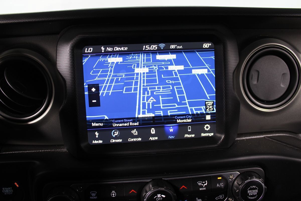 Used 2023 Jeep Wrangler Unlimited w/ Cold Weather Group AWD/4WD image 19