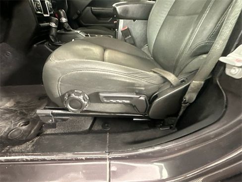 Certified 2020 Jeep Wrangler Sport image 14