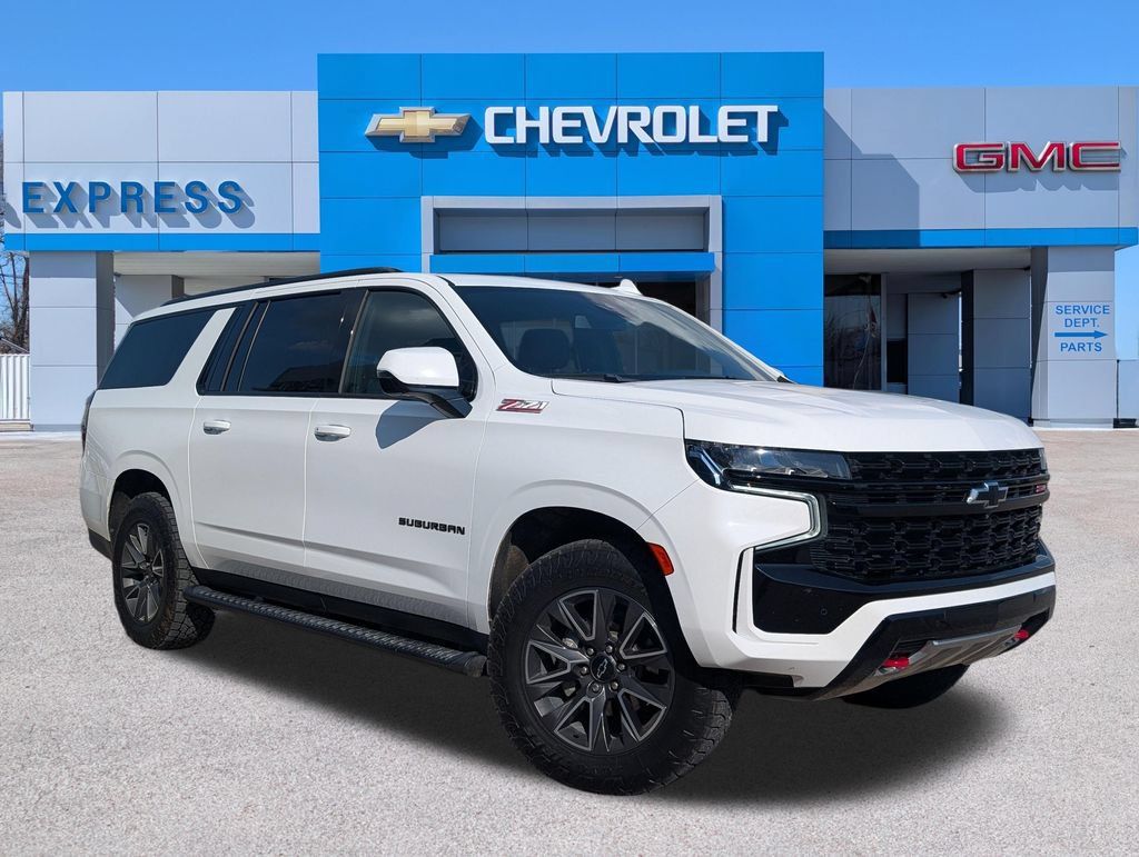 Certified 2023 Chevrolet Suburban Z71 w/ Luxury Package AWD/4WD image 1