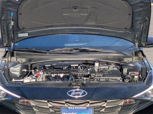 Certified 2023 Hyundai Elantra SEL w/ Convenience Package image 39