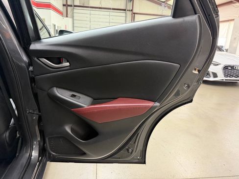 Used 2018 MAZDA CX-3 Touring w/ Preferred Equipment Package AWD/4WD image 14