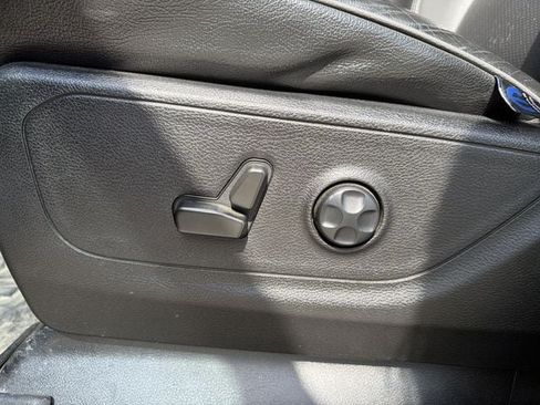 Used 2021 RAM 1500 Big Horn AWD/4WD image 11
