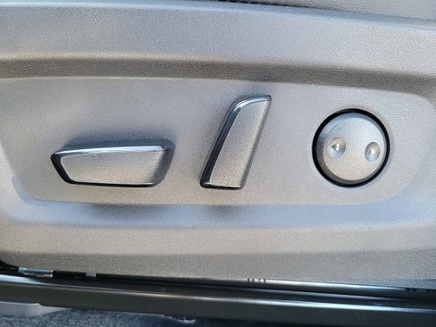 New 2026 Nissan Murano SV AWD/4WD image 32