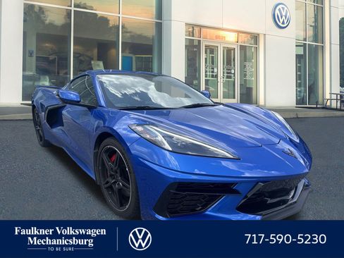 Used 2020 Chevrolet Corvette Stingray Preferred Cpe w/ 2LT Preferred Equipment Group RWD image 1
