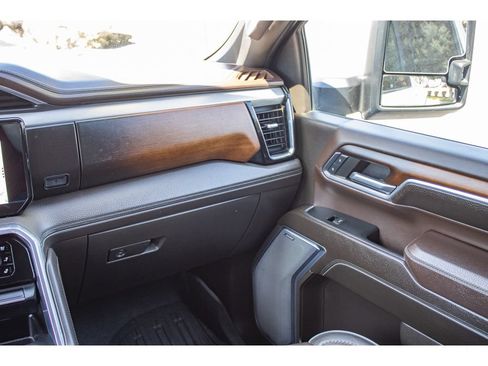 Used 2024 GMC Sierra 3500 Denali w/ Denali Reserve Package AWD/4WD image 51