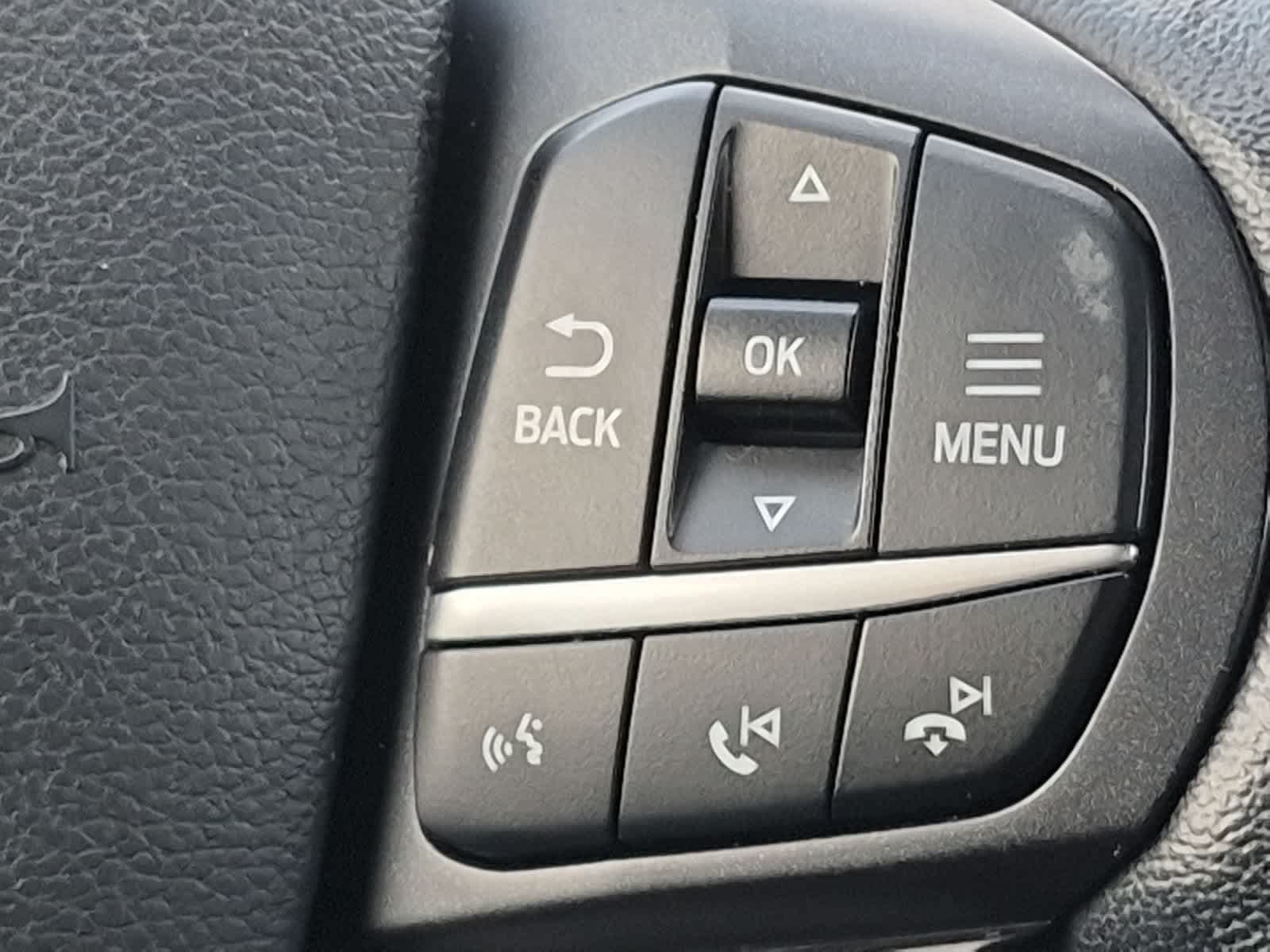 Used 2020 Ford Explorer XLT RWD image 24