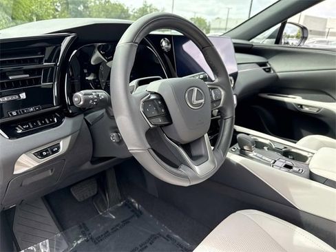 Used 2025 Lexus RX 350 Premium Plus image 22