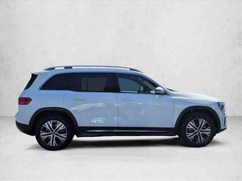Certified 2026 Mercedes-Benz GLB 250 image 4