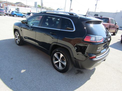 Used 2021 Jeep Cherokee Limited w/ Trailer Tow Group image 5