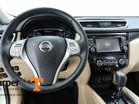 Used 2016 Nissan Rogue SL image 20