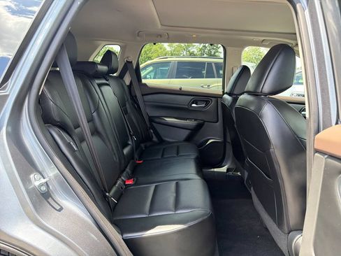 Used 2023 Nissan Rogue SV w/ SV Premium B Package AWD/4WD image 51