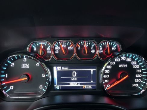 Used 2020 GMC Yukon XL SLT image 13