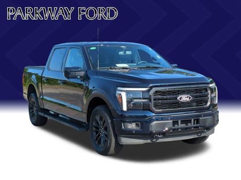 Used 2025 Ford F150 Lariat w/ Equipment Group 502A High AWD/4WD image 7