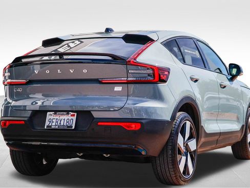 Used 2023 Volvo C40 P8 Recharge Ultimate w/ Protection Package Premier image 8