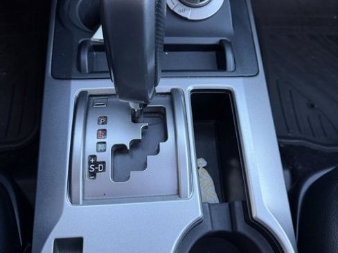 Used 2011 Toyota 4Runner Limited image 24