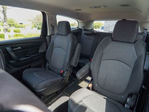 Used 2014 Chevrolet Traverse LT FWD image 27