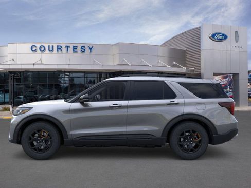 New 2026 Ford Explorer Tremor image 3