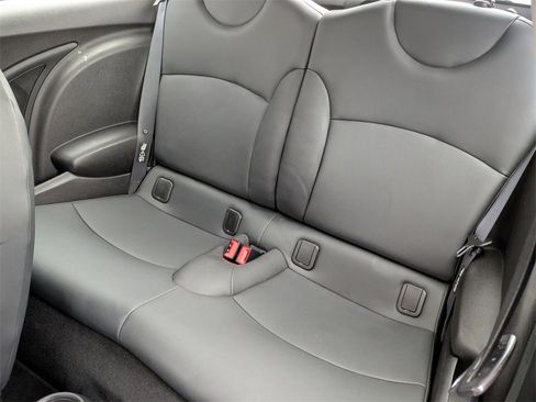 Used 2011 MINI Cooper Hardtop image 13