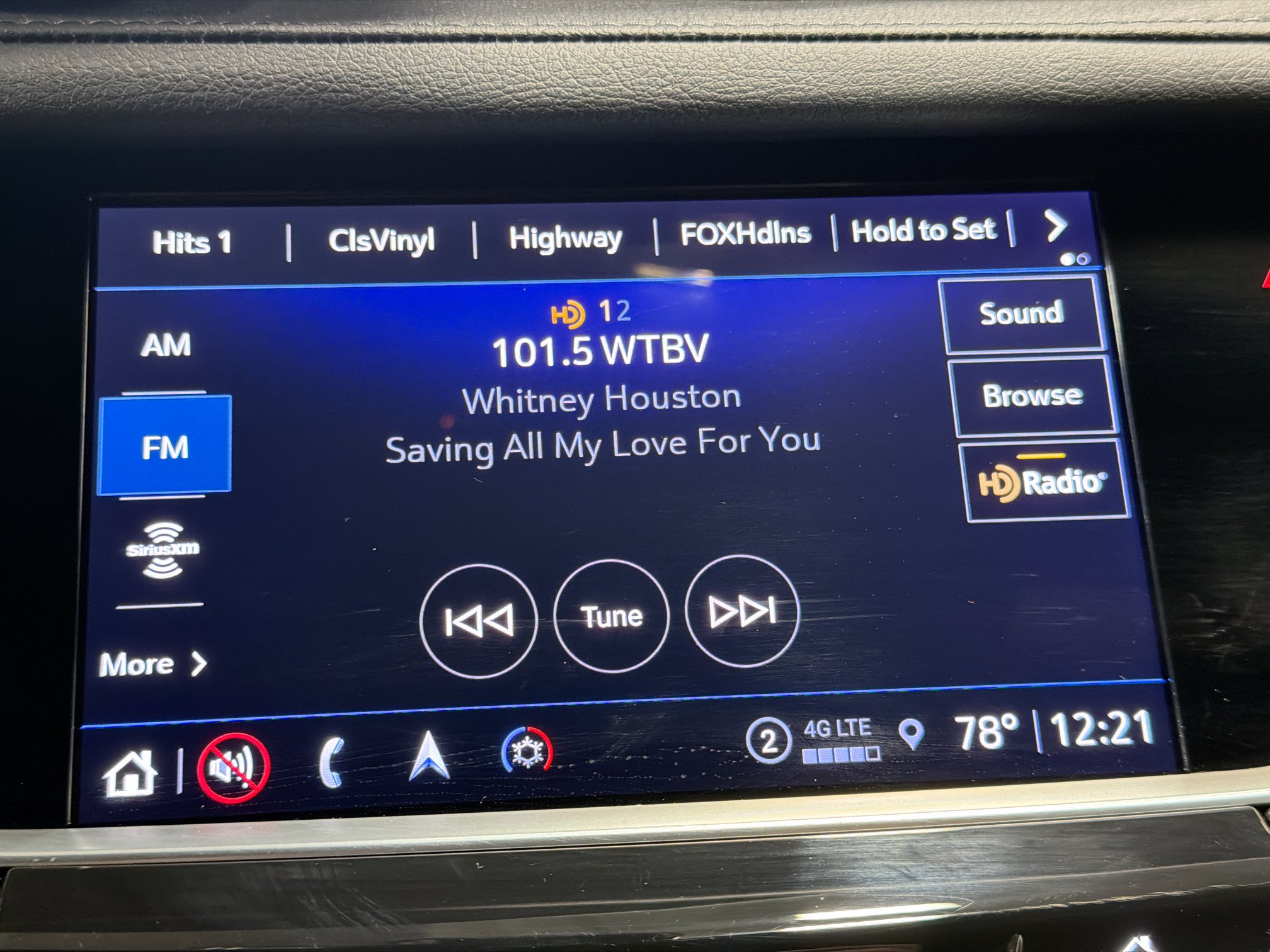 Used 2025 Cadillac XT5 Premium Luxury FWD image 30