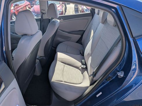 Used 2017 Hyundai Accent SE FWD image 28
