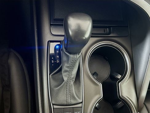 Used 2023 Toyota Camry SE image 24